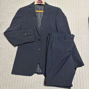 Wool and Silk Striped Navy Suit 36R 30x30 Slim Fit Banana Republic EUC